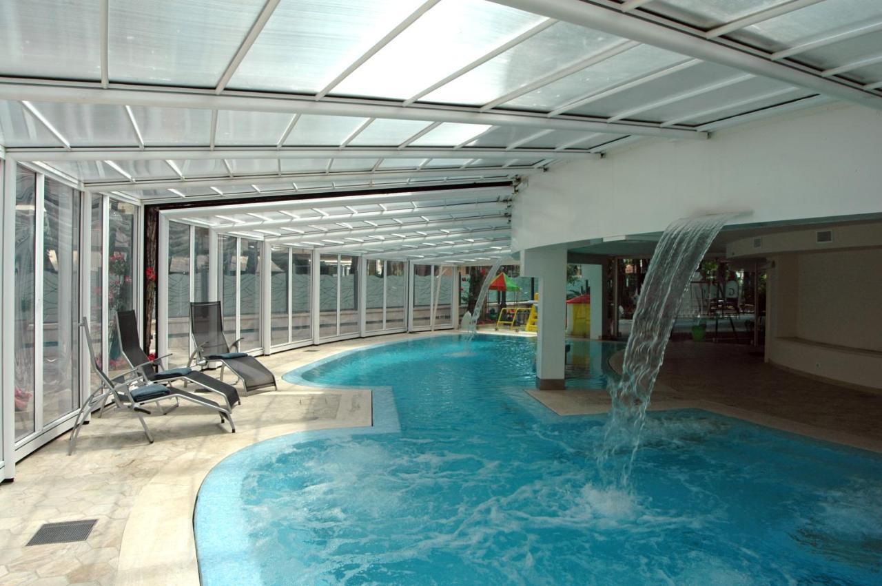Hotel Globus, Sure Hotel Collection By Best Western Milano Marittima Exterior foto
